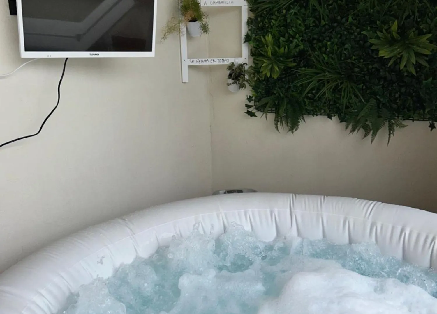 Vita Lenta Terrazza Roma Garbatella 0*, Рим